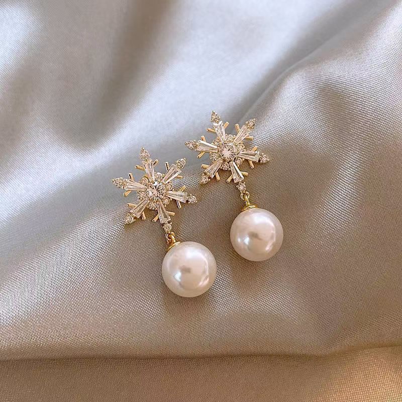Snowflake Pearl Drop Earrings