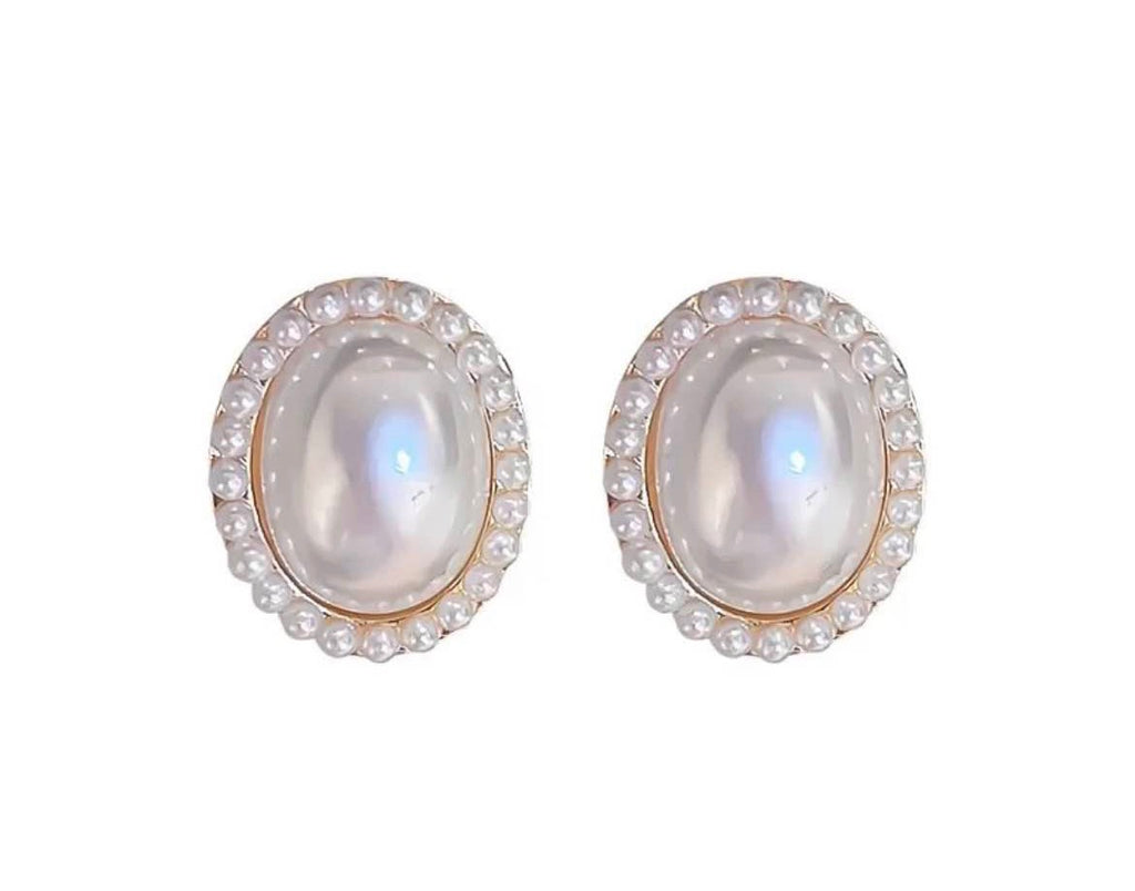 Vintage-Style Oval Pearl Halo Earrings