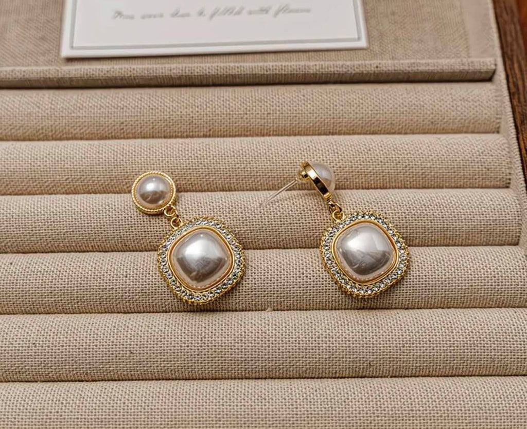 Grand Regency Pearl Earrings