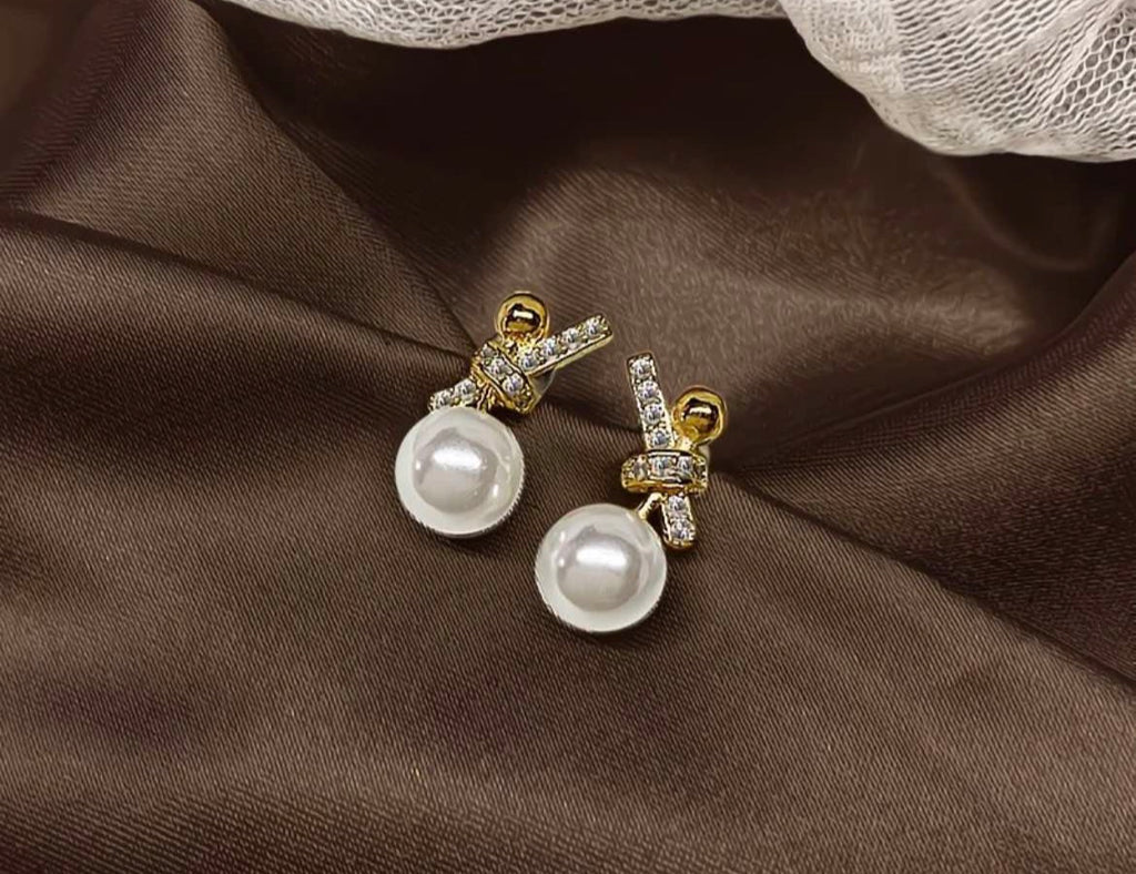 Royal Heirloom Oval Pearl Earrings