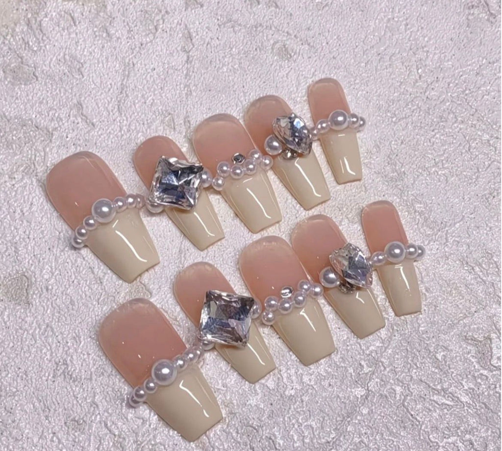 Elegant Gemstone Pearl Nails