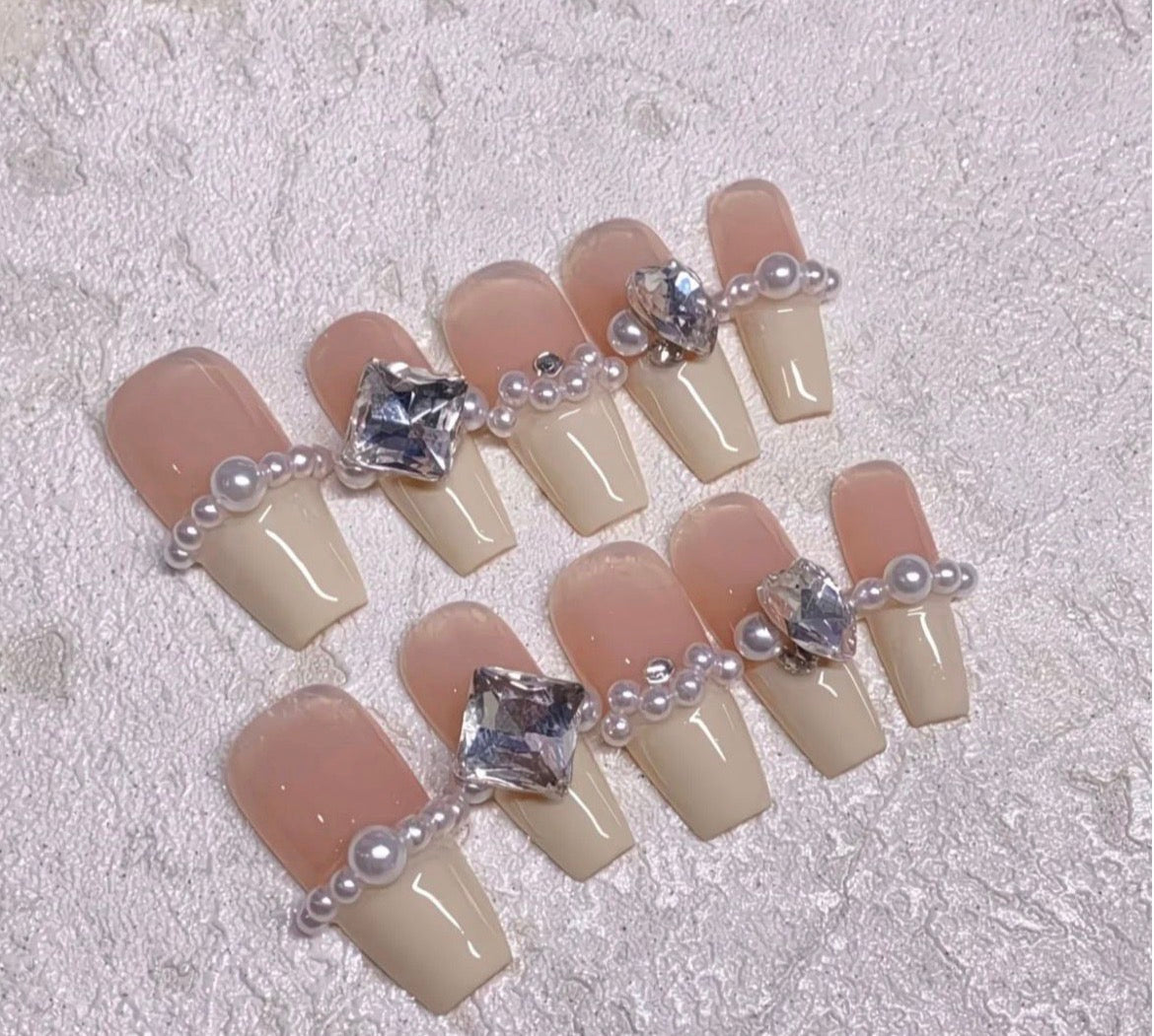 Elegant Gemstone Pearl Nails