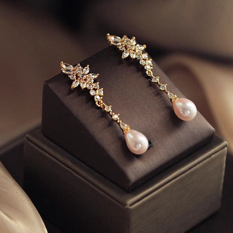 Celestial Pearl Drop Earrings