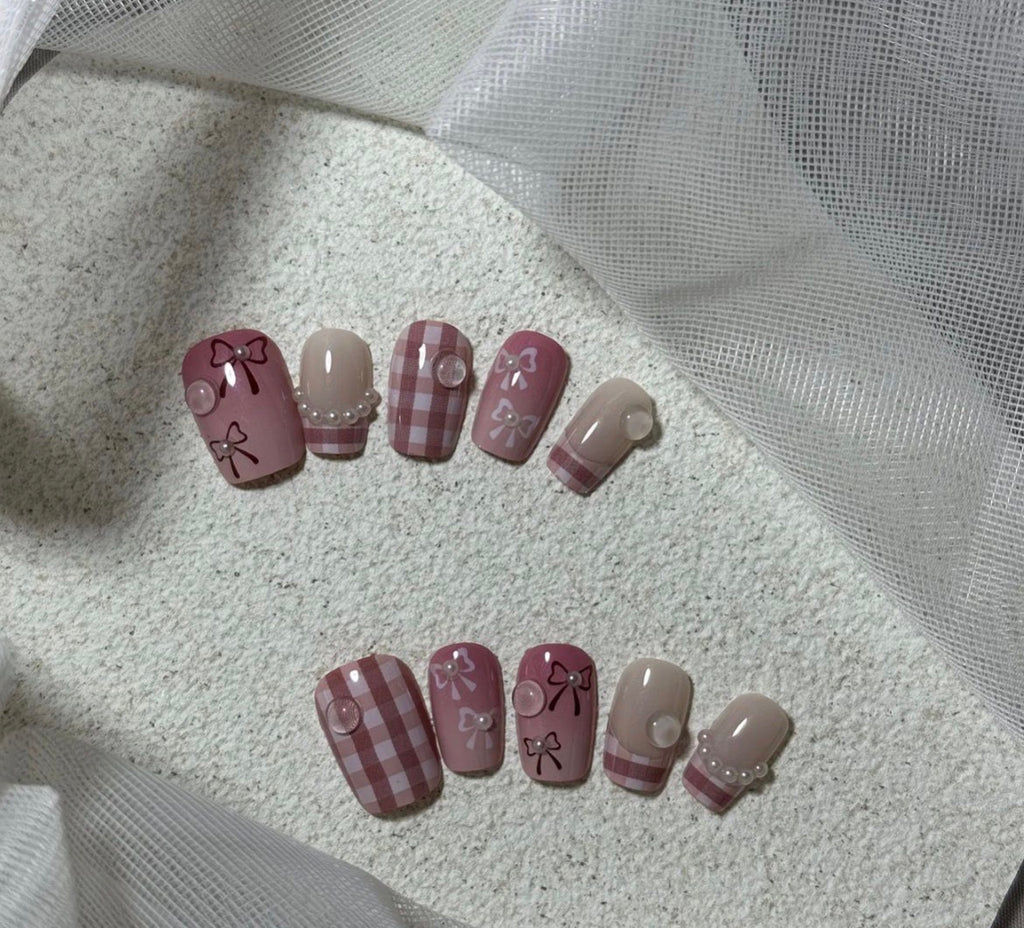 Pink Gingham Nails