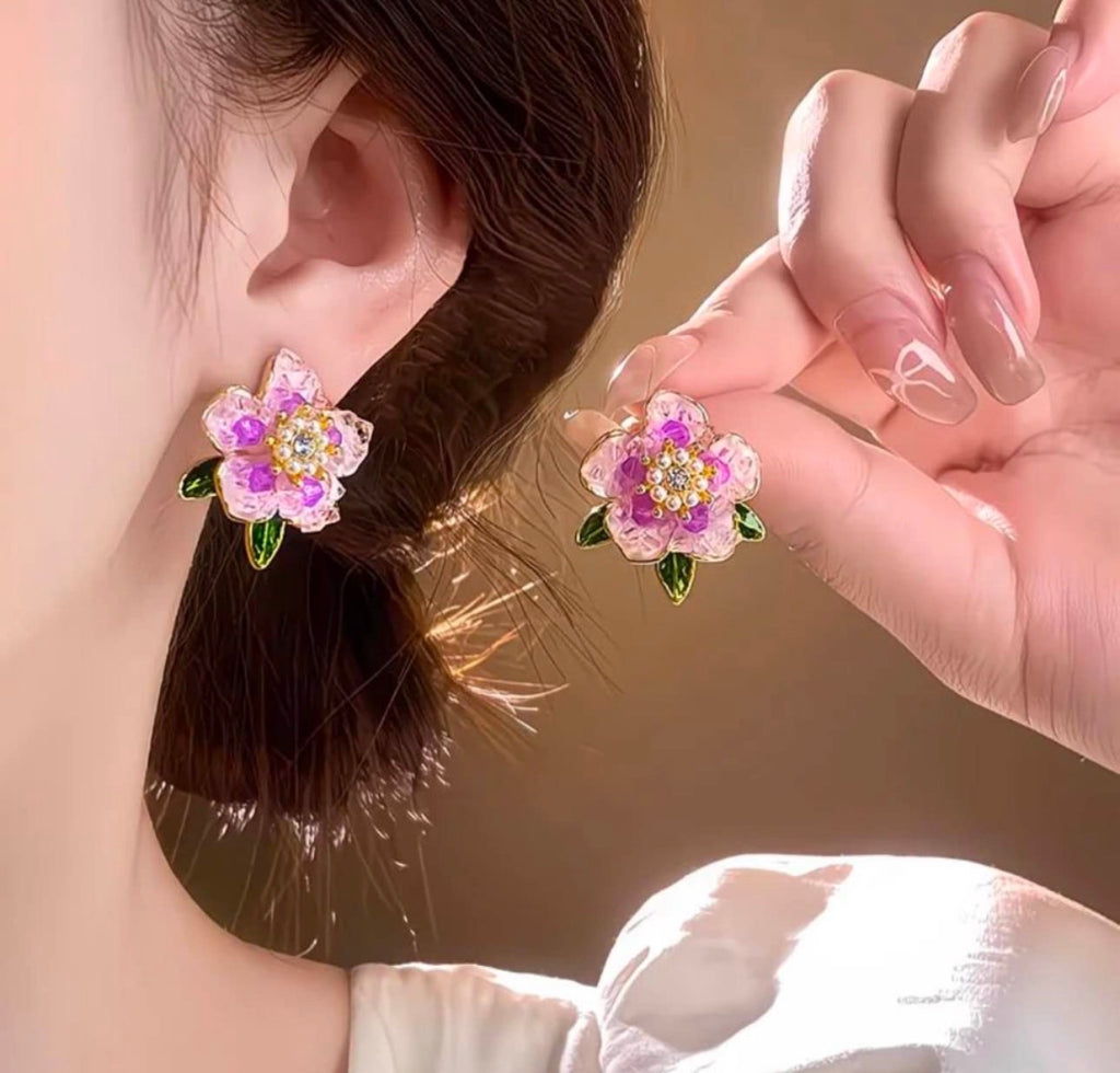 Blossom Pearl & Emerald Leaf Earrings