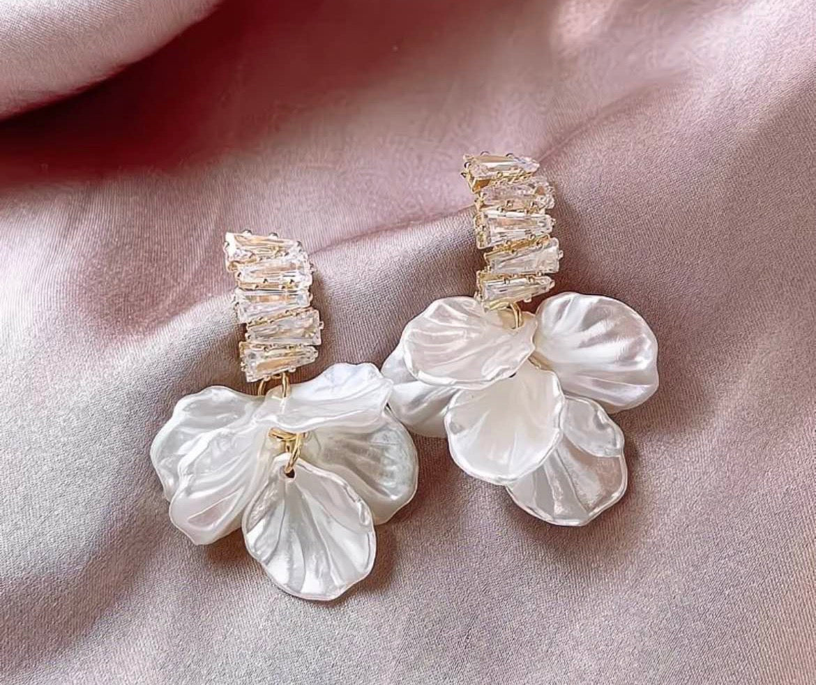 Silver Seraphina Petal Earrings