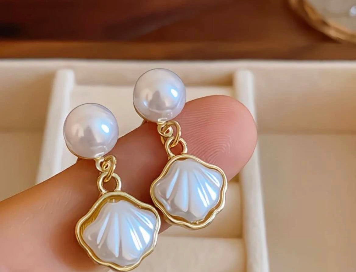 Seashell Serenity Earrings