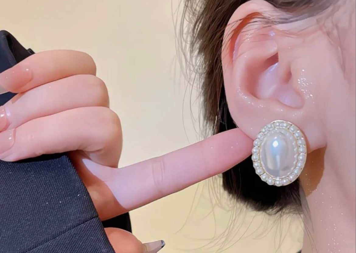 Vintage-Style Oval Pearl Halo Earrings