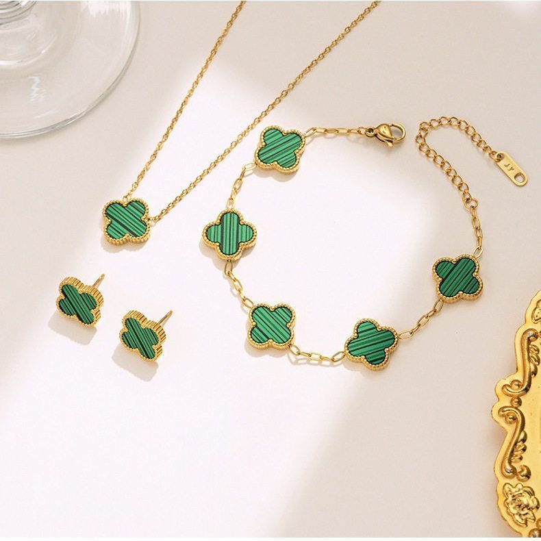 Crimson Clover Luxury Jewelry Set