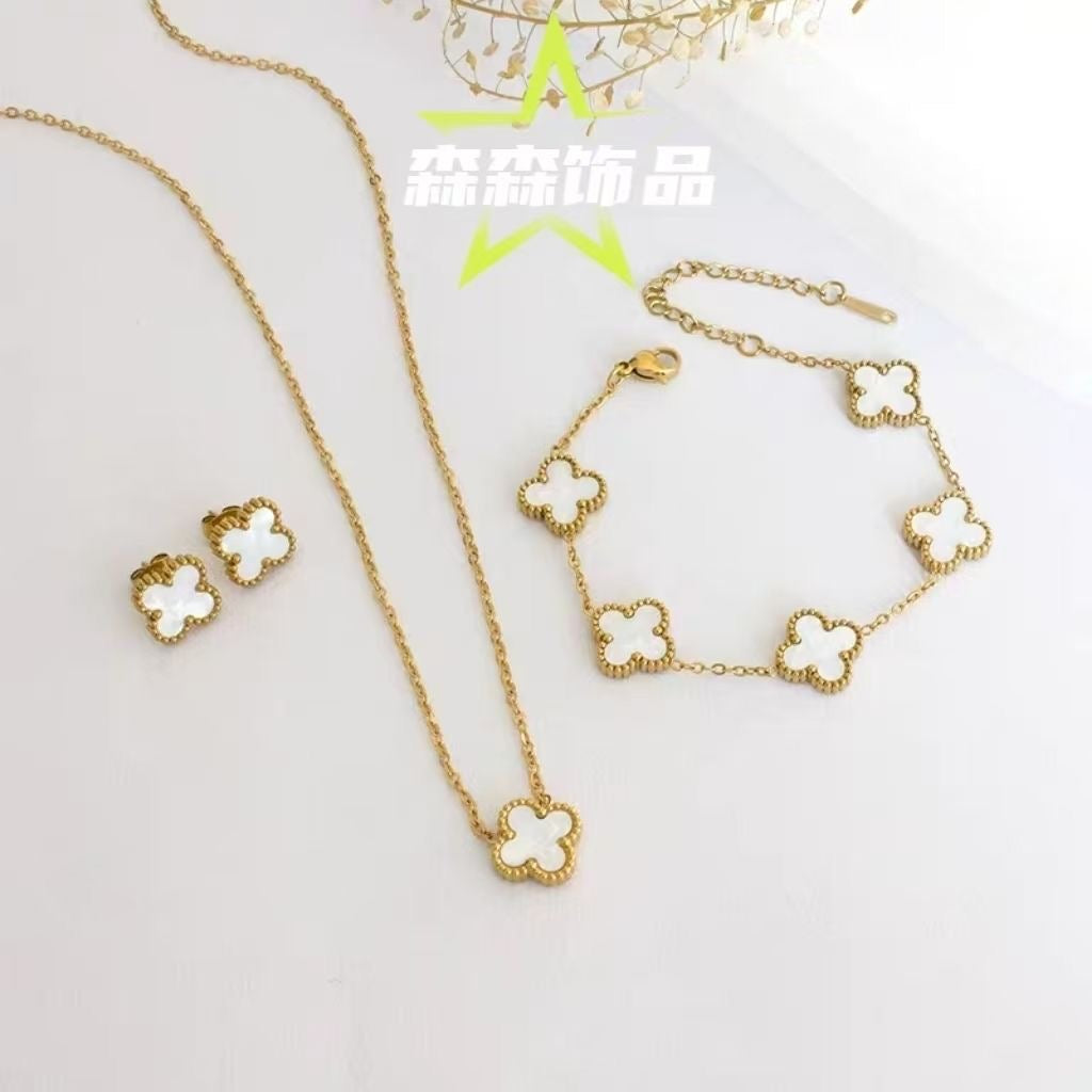 Crimson Clover Luxury Jewelry Set