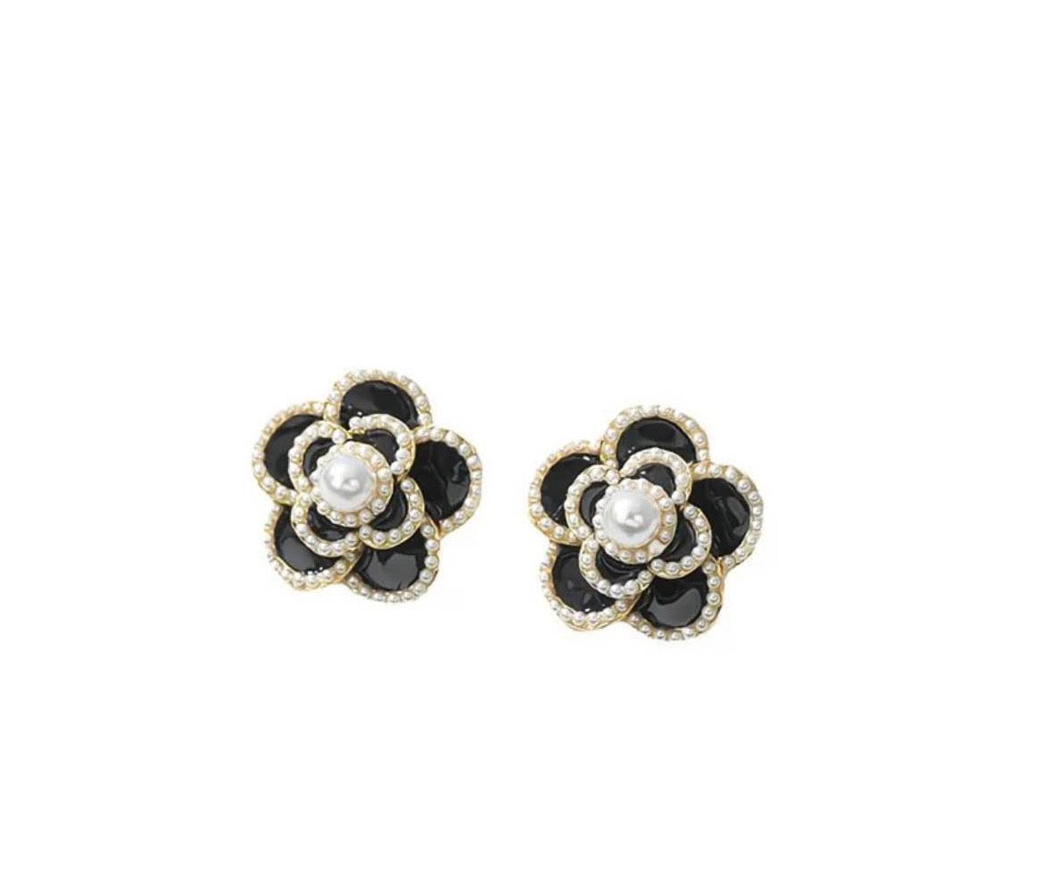 Midnight Pearl Blossom Earrings