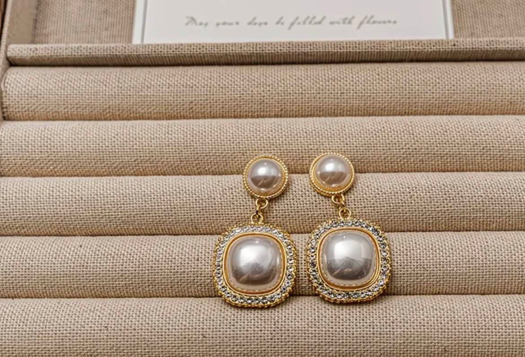 Grand Regency Pearl Earrings