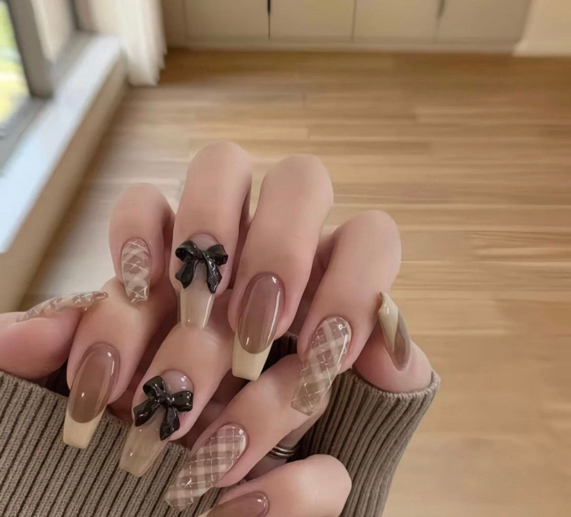 Mocha Press On Nails
