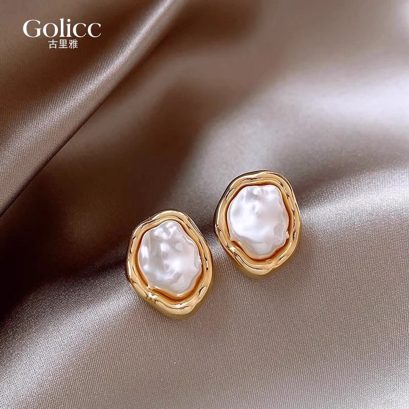 Golden Pearl Muse Studs