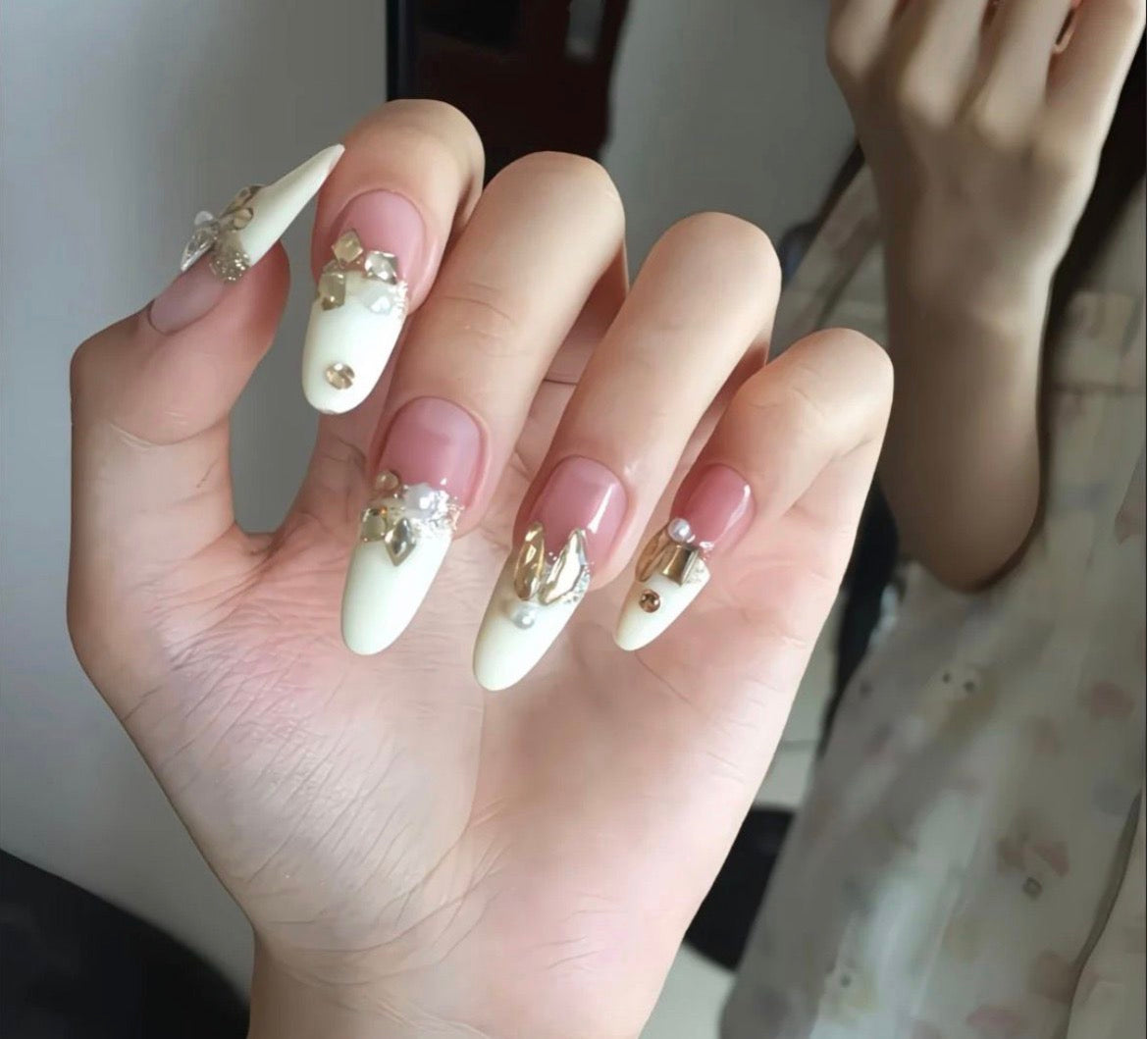 Gold Chunk & Pearl Ombre Nails