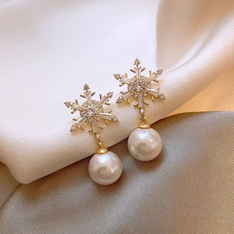 Snowflake Pearl Drop Earrings