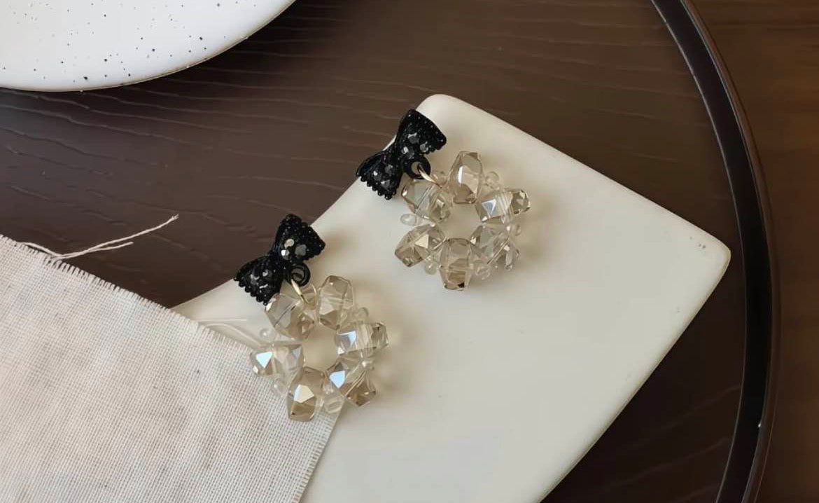 Midnight Ribbon Earrings