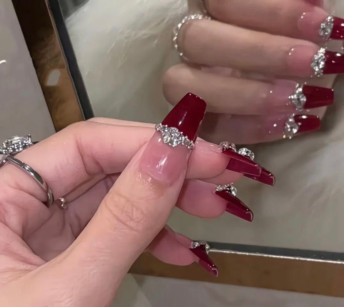 Ruby Glam Press On Nails