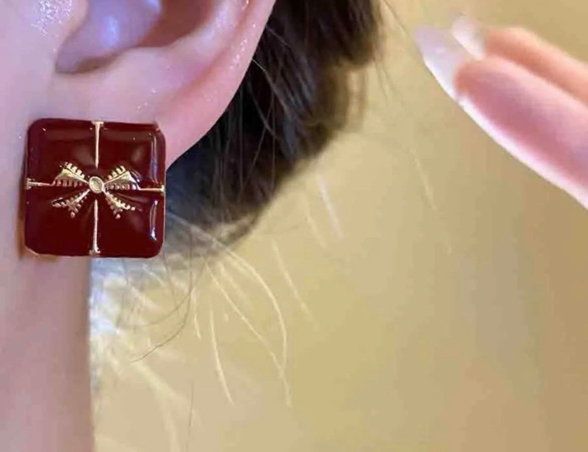 Festive Ribbon Box Earrings